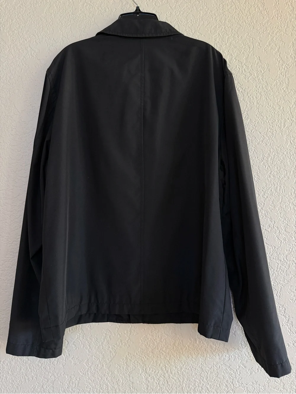 BR Men’s light weight rain jacket
